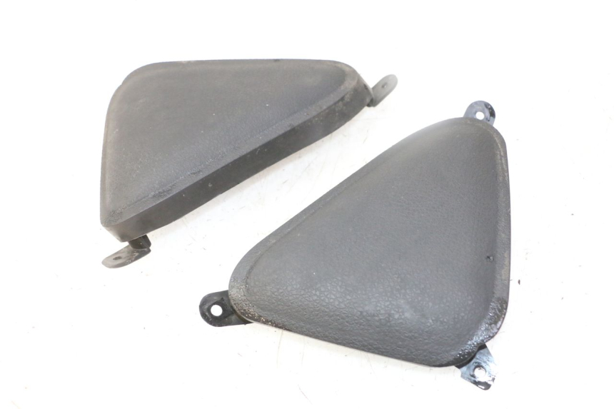 photo de PAINEL INTERIOR SUPERIOR YAMAHA X-MAX XMAX 125 (2010 - 2013) - Marcações e referências