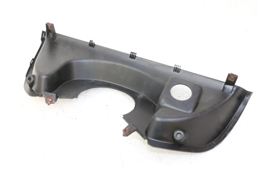 photo de PAINEL INTERIOR SUPERIOR YAMAHA YP MAJESTY 125 (2007 - 2010) - Vista geral