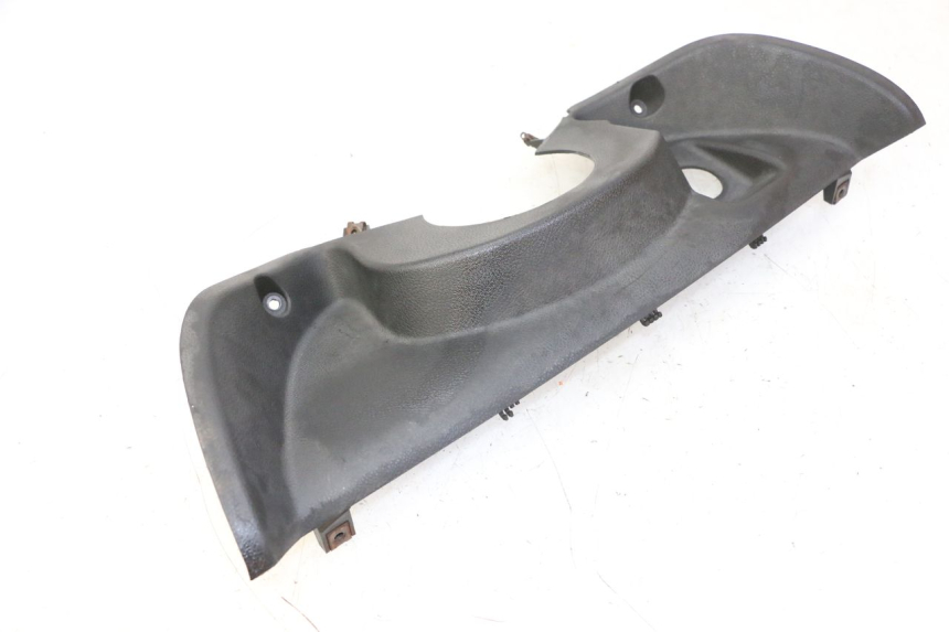 photo de PAINEL INTERIOR SUPERIOR YAMAHA YP MAJESTY 125 (2007 - 2010) - Marcações e referências