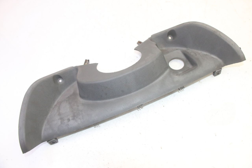 photo de PAINEL INTERIOR SUPERIOR YAMAHA YP MAJESTY 125 (2002 - 2006) - Vista principal