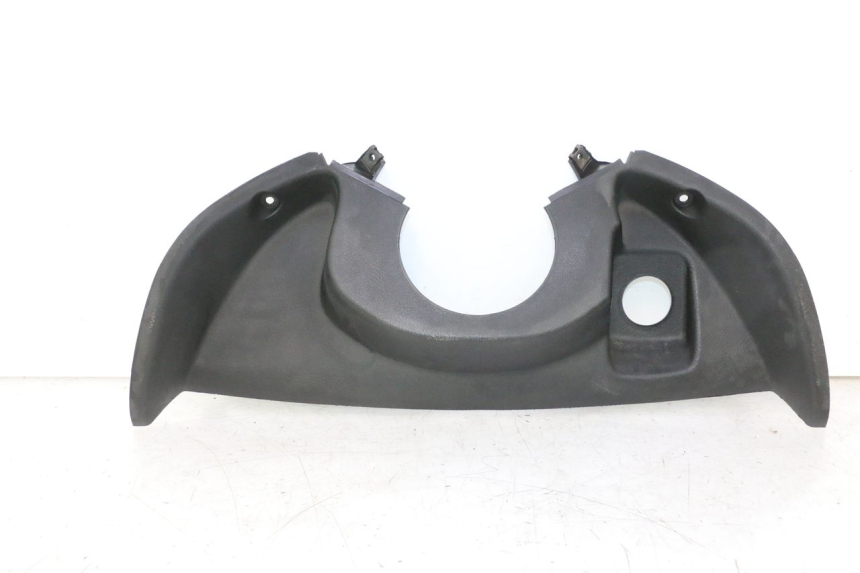 photo de PAINEL INTERIOR SUPERIOR YAMAHA YP MAJESTY 125 (2002 - 2006) - Vista principal