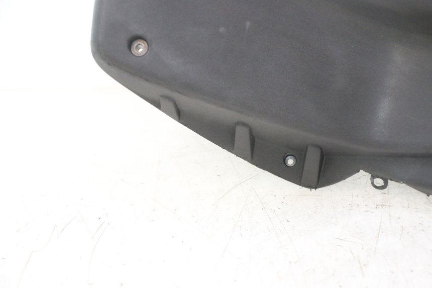 photo de AVENTAL INTERIOR PEUGEOT TREKKER 50 (1995 - 2004) - Inspeção visual