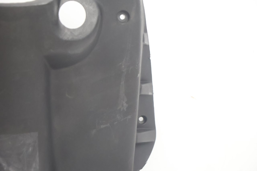 photo de AVENTAL INTERIOR PEUGEOT TREKKER 50 (1995 - 2004) - Ampliação técnica