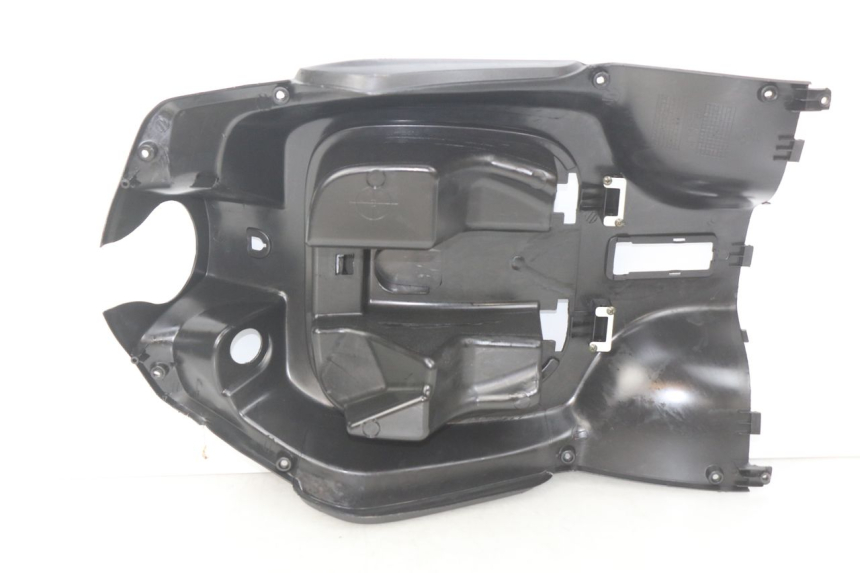 photo de PAINEL INTERIOR PEUGEOT TWEET ACTIVE 4T 50 (2018 - 2022) - Pontos de fixação