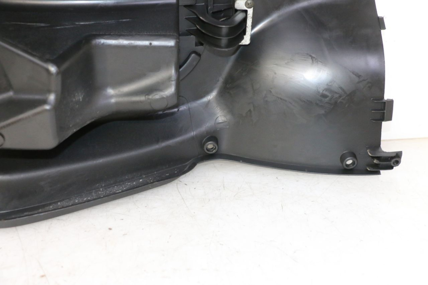 photo de PAINEL INTERIOR PEUGEOT TWEET PRO CARGO 50 (2018 - 2022) - Zoom do estado de desgaste