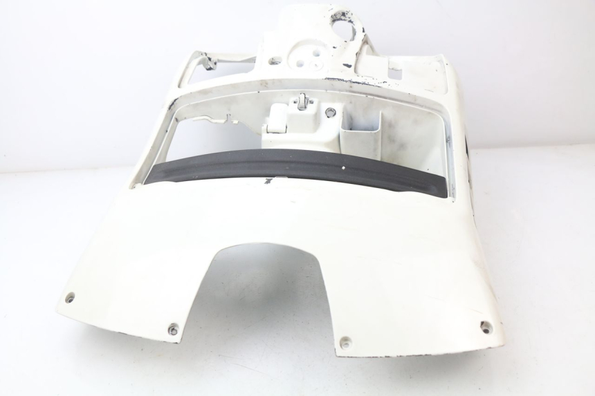 photo de PAINEL INTERIOR PIAGGIO VESPA GTS SUPER IE 125 (2009 - 2016) - Estado da superfície