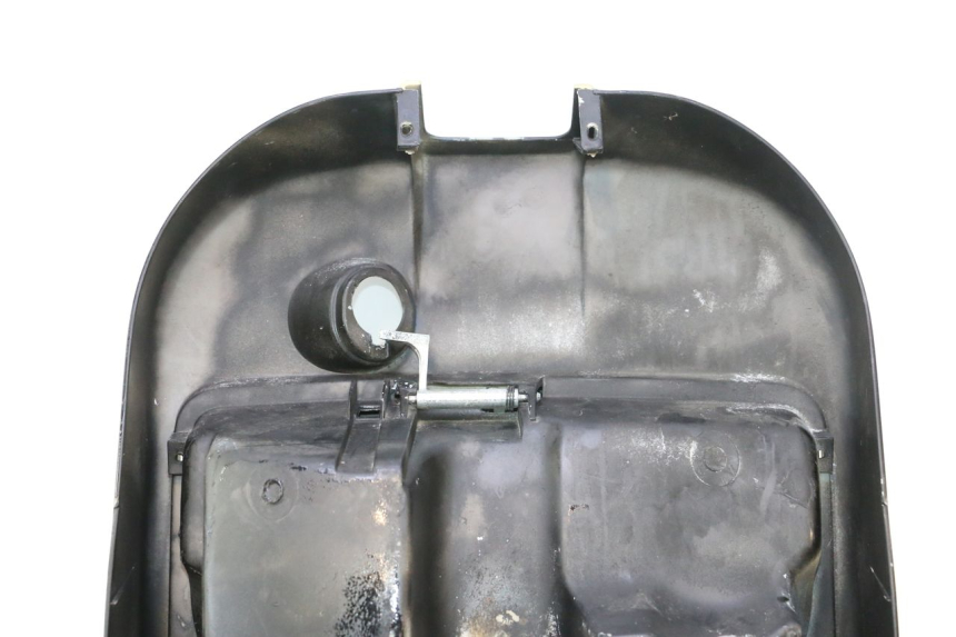 photo de AVENTAL INTERIOR PIAGGIO VESPA PK FL 2T 50 (1990 - 1996) - Zoom de qualidade