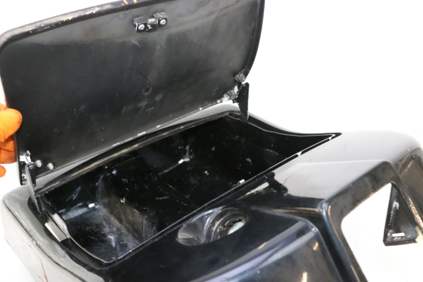 photo de AVENTAL INTERIOR PIAGGIO VESPA PK FL 2T 50 (1990 - 1996) - Pontos de fixação