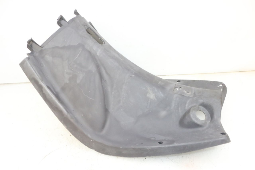 photo de PAINEL INTERIOR PEUGEOT VIVACITY 100 (1999 - 2008) - Vista de perto