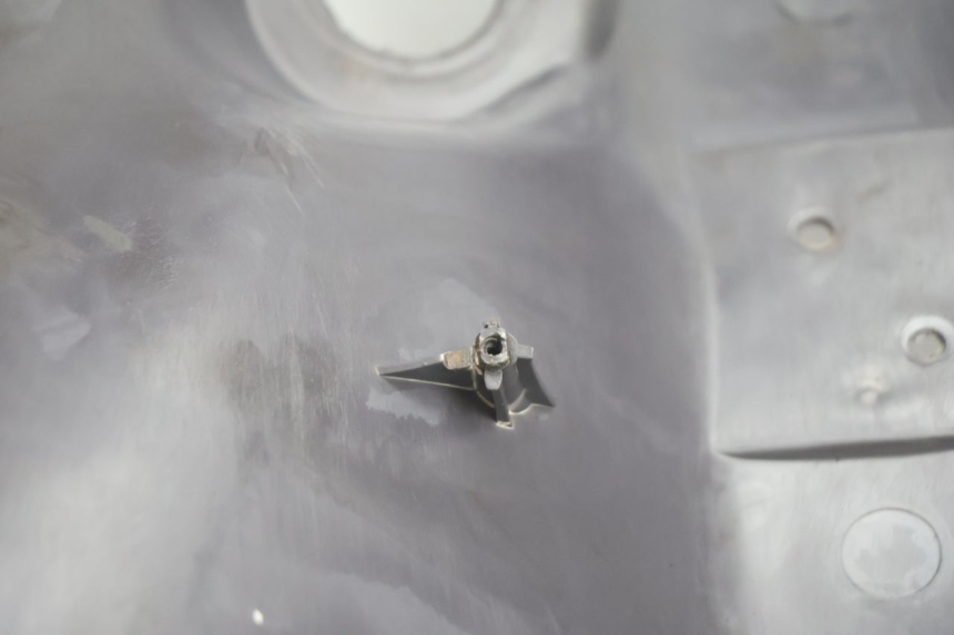 photo de PAINEL INTERIOR PEUGEOT VIVACITY 100 (1999 - 2008) - Detalhe da peça