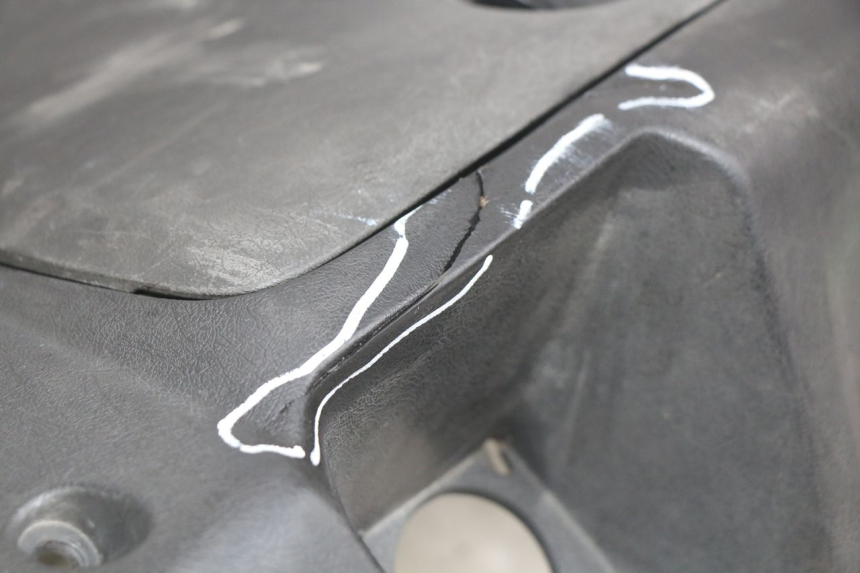 photo de PAINEL INTERIOR YAMAHA X-MAX XMAX 250 (2006 - 2009) - Detalhes característicos