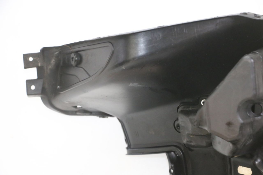 photo de PAINEL INTERIOR YAMAHA X-MAX XMAX 125 (2010 - 2013) - Zoom do estado de desgaste