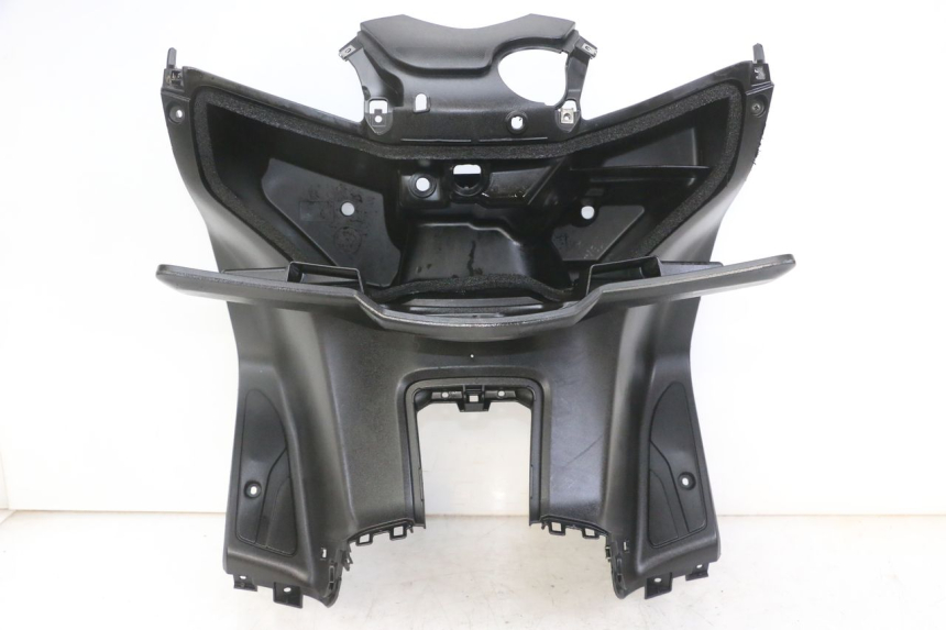 photo de PAINEL INTERIOR YAMAHA X-MAX XMAX 125 (2010 - 2013) - Zoom do estado de desgaste