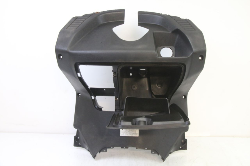 photo de PAINEL INTERIOR YAMAHA XMAX X-MAX 125 (2006 - 2009) - Outro ângulo de visão