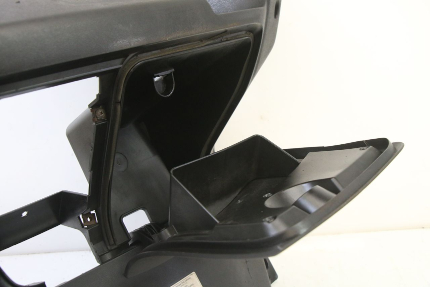 photo de PAINEL INTERIOR YAMAHA XMAX X-MAX 125 (2006 - 2009) - Vista geral