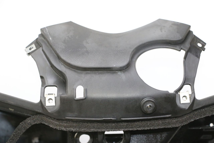 photo de PAINEL INTERIOR YAMAHA X-MAX XMAX 125 (2010 - 2013) - Vista principal