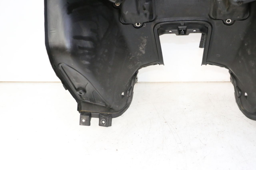 photo de PAINEL INTERIOR YAMAHA X-MAX XMAX 125 (2010 - 2013) - Detalhes característicos