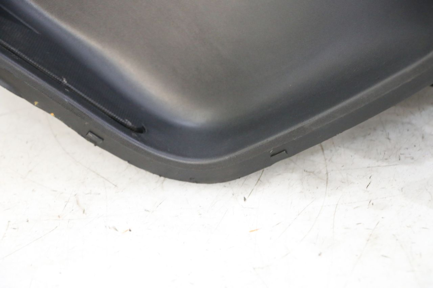 photo de PAINEL INTERIOR YAMAHA X-MAX XMAX 125 (2010 - 2013) - Ângulo alternativo