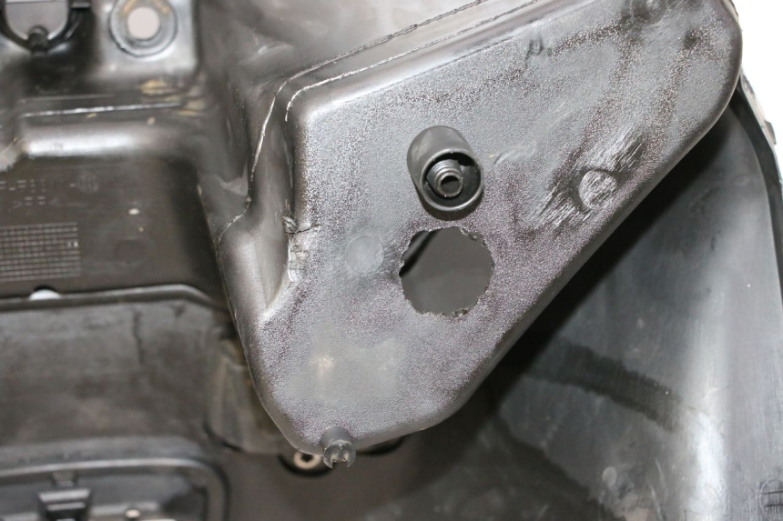 photo de PAINEL INTERIOR YAMAHA X-MAX XMAX 125 (2010 - 2013) - Peça verificada