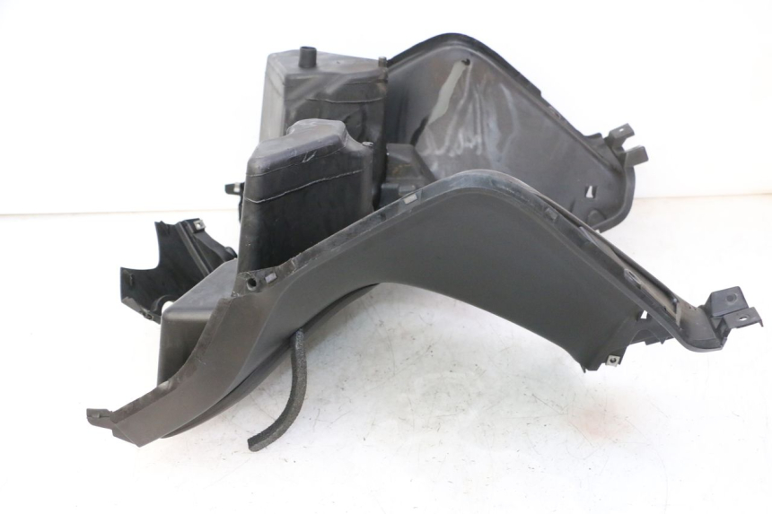 photo de PAINEL INTERIOR YAMAHA X-MAX XMAX 125 (2010 - 2013) - Ampliação técnica