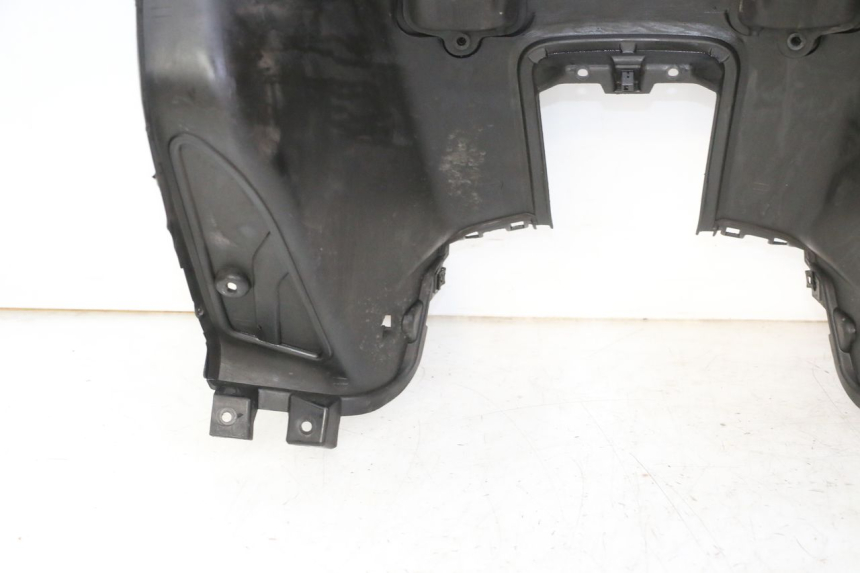 photo de PAINEL INTERIOR YAMAHA X-MAX XMAX 125 (2010 - 2013) - Estado da superfície