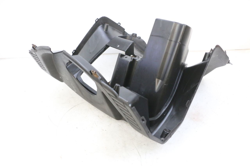 photo de PAINEL INTERIOR YAMAHA XMAX X-MAX 125 (2006 - 2009) - Detalhe da peça