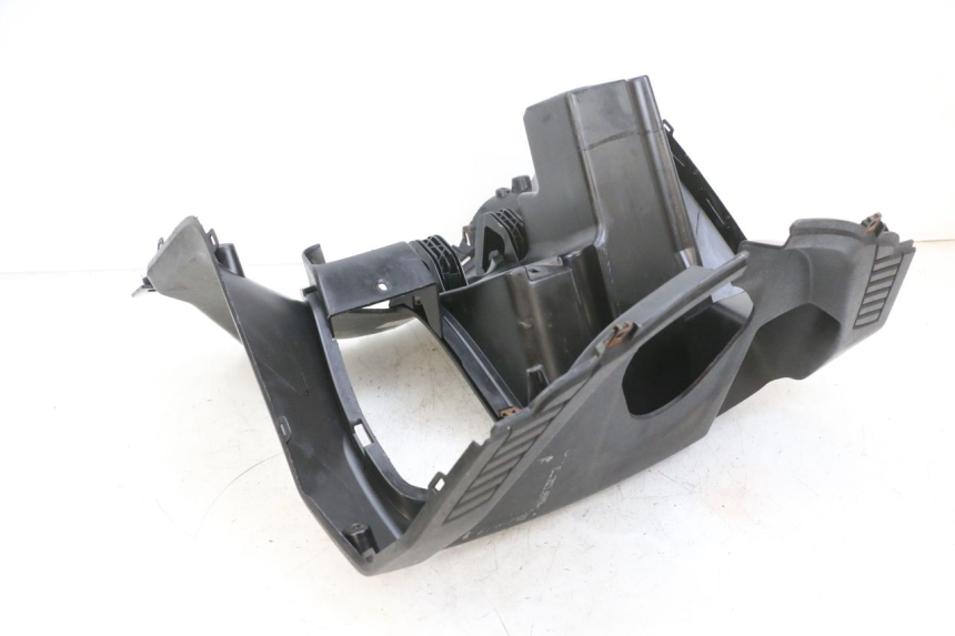 photo de PAINEL INTERIOR YAMAHA XMAX X-MAX 125 (2006 - 2009) - Zoom do estado de desgaste