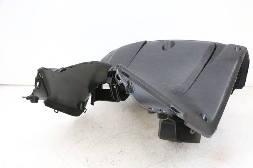 photo de PAINEL INTERIOR YAMAHA XMAX X-MAX 125 (2006 - 2009) - Vista de perto