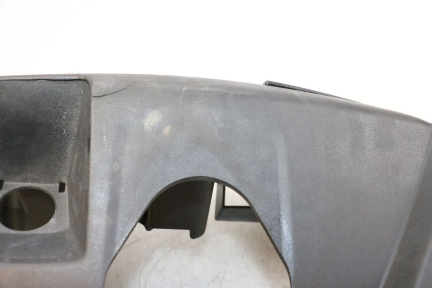 photo de PAINEL INTERIOR YAMAHA XMAX X-MAX 125 (2006 - 2009) - Outro ângulo de visão
