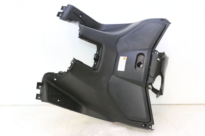 photo de PAINEL INTERIOR YAMAHA X-MAX XMAX 125 (2010 - 2013) - Vista principal