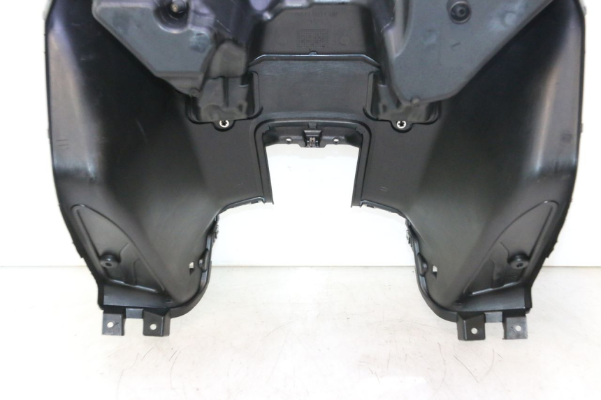 photo de PAINEL INTERIOR YAMAHA X-MAX XMAX 125 (2010 - 2013) - Vista de perto