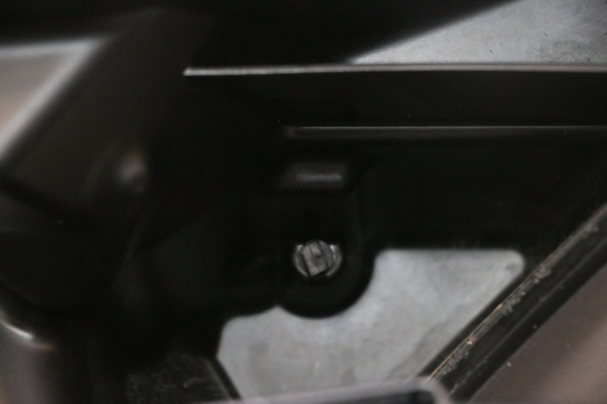 photo de PAINEL INTERIOR YAMAHA X-MAX XMAX 125 (2010 - 2013) - Ângulo alternativo