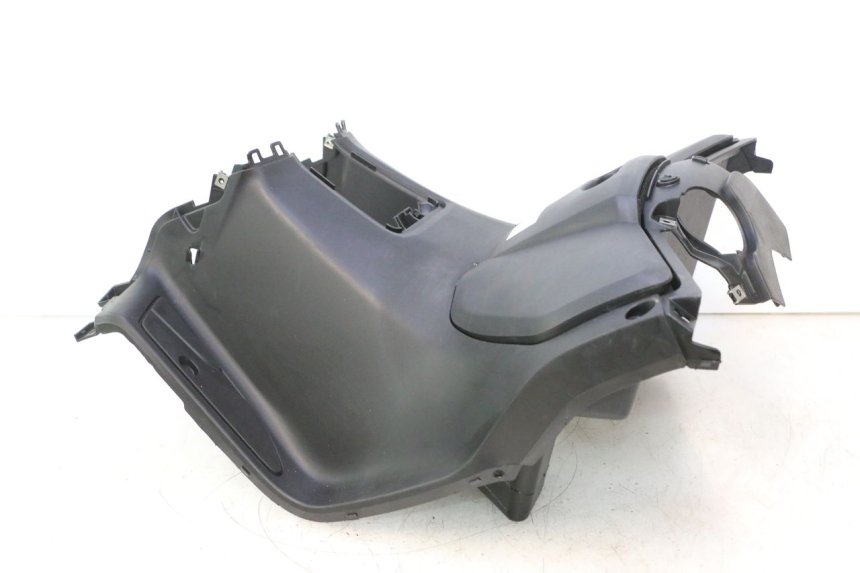 photo de PAINEL INTERIOR YAMAHA X-MAX XMAX 125 (2010 - 2013) - Pontos de fixação