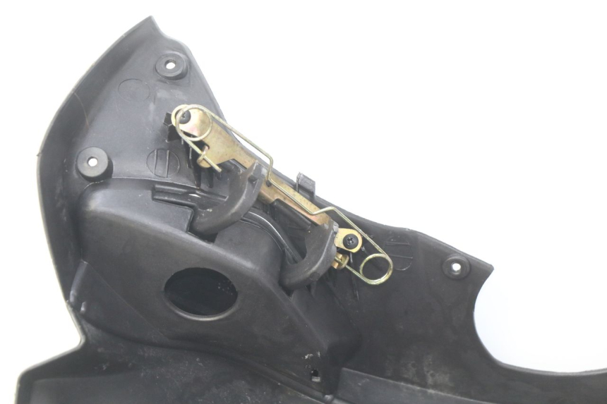 photo de PAINEL INTERIOR PIAGGIO X9 EVOLUTION 125 (2003 - 2007) - Outro ângulo de visão