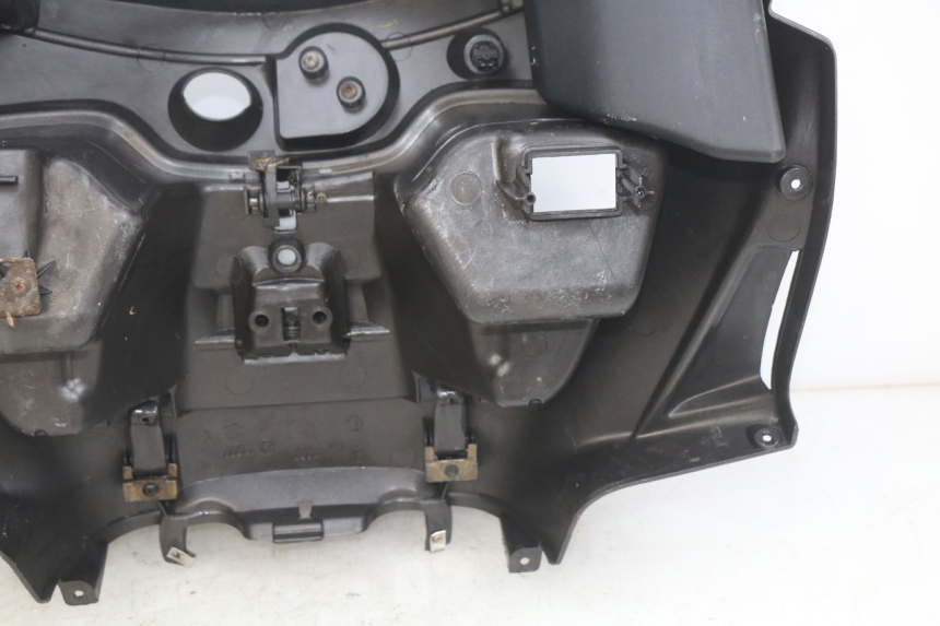 photo de PAINEL INTERIOR PIAGGIO X9 EVOLUTION 125 (2003 - 2007) - Outro ângulo de visão