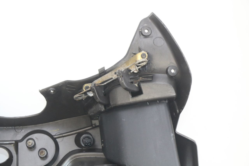 photo de PAINEL INTERIOR PIAGGIO X9 EVOLUTION 125 (2003 - 2007) - Ampliação técnica