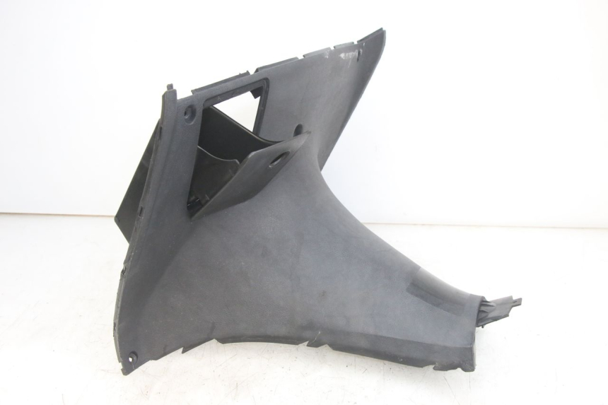photo de PAINEL INTERIOR YAMAHA YP MAJESTY 125 (1998 - 2001) - Outro ângulo de visão