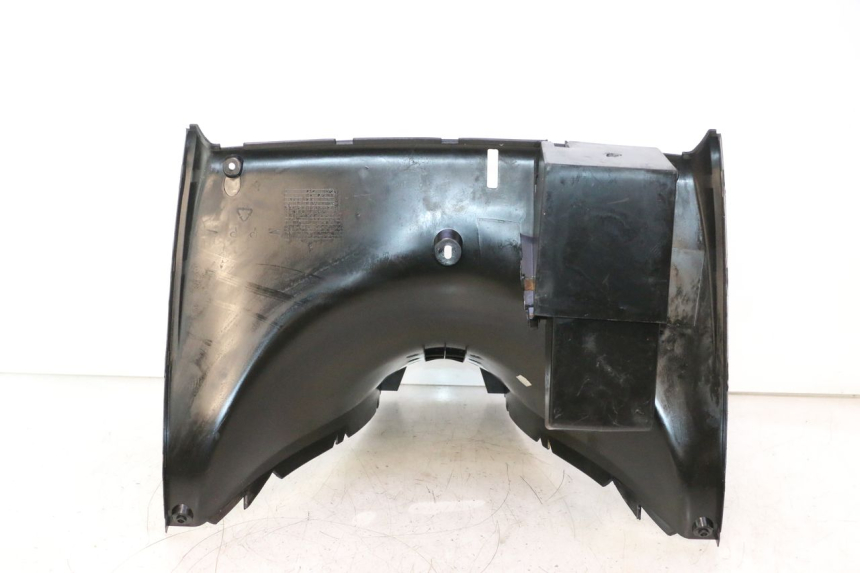 photo de PAINEL INTERIOR YAMAHA YP MAJESTY 125 (2002 - 2006) - Zoom do estado de desgaste