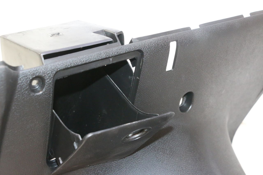 photo de PAINEL INTERIOR YAMAHA YP MAJESTY 125 (2002 - 2006) - Ampliação técnica