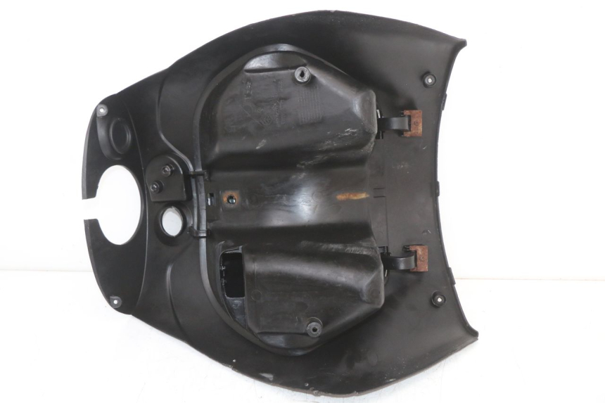 photo de PAINEL INTERIOR PIAGGIO ZIP 4T 50 (2018 - 2020) - Pontos de fixação