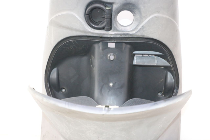 photo de AVENTAL INTERIOR PIAGGIO ZIP 4T 50 (2006 - 2017) - Outro ângulo de visão