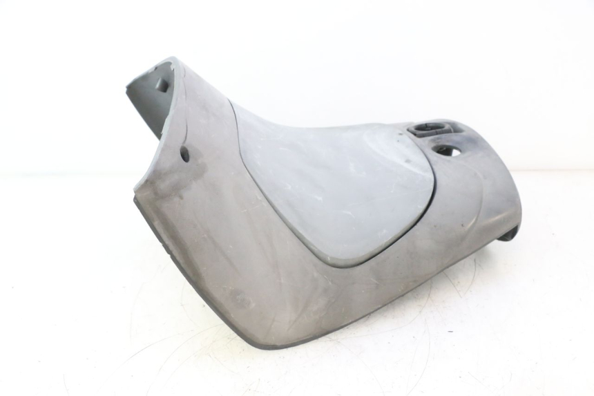 photo de AVENTAL INTERIOR PIAGGIO ZIP 4T 50 (2006 - 2017) - Estado da superfície