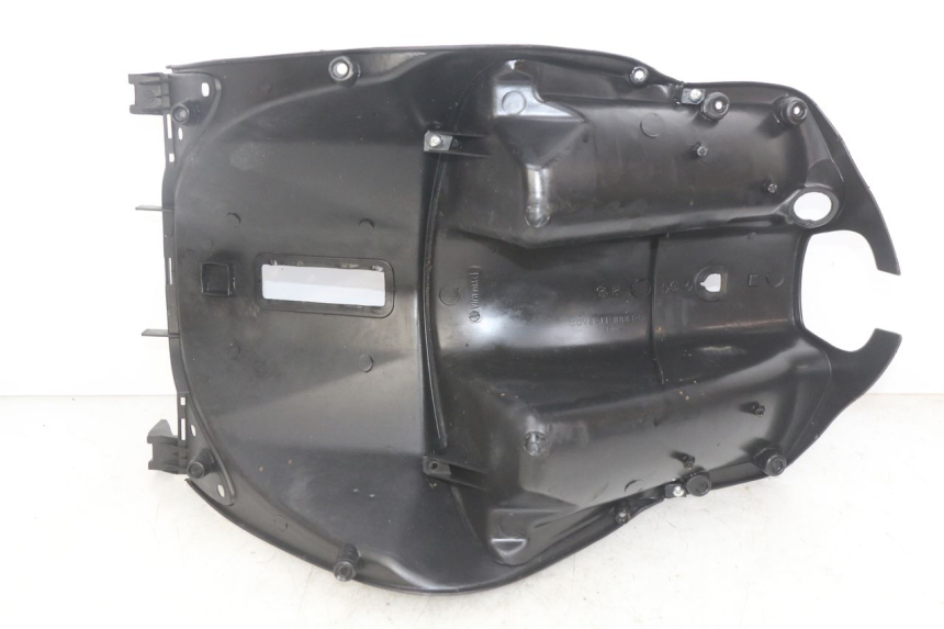 photo de PAINEL INTERIOR UNIVERSAL BIKE ZN50QT-11B 50 (2018 - 2021) - Detalhe da peça