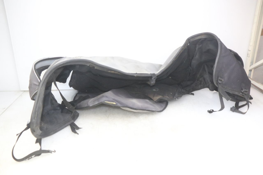 photo de PROTETOR DE PAINEL SUZUKI BURGMAN 650 (2002 - 2004) - Estado da superfície