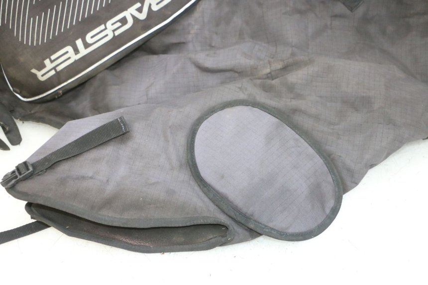 photo de PROTETOR DE PAINEL PIAGGIO XEVO - X EVO 125 (2007 - 2017) - Estrutura - ampliação