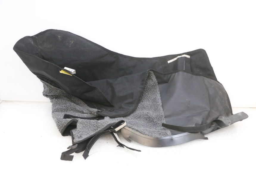 photo de PROTETOR DE PAINEL PIAGGIO ZIP 4T 50 (2018 - 2020) - Detalhe da peça