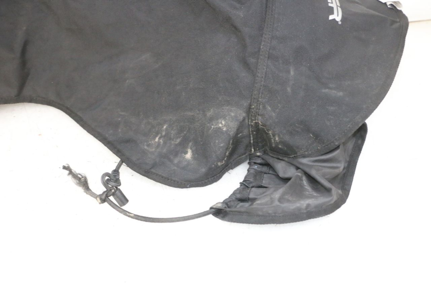 photo de PROTETOR DE PAINEL PIAGGIO ZIP 4T 50 (2018 - 2020) - Ampliação dos componentes