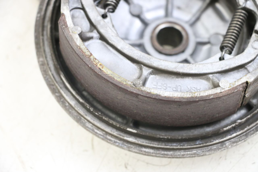 photo de TAMBOR TRASEIRO HYOSUNG GF 125 (2001 - 2005) - Detalhe da peça