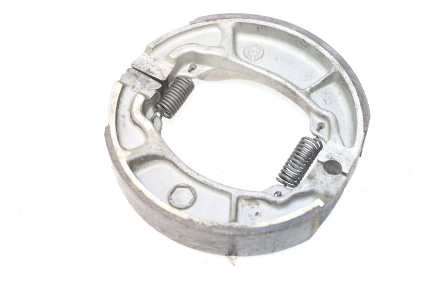 photo de TAMBOR TRASEIRO HONDA SCV LEAD 100 (2003 - 2007) - Detalhes característicos