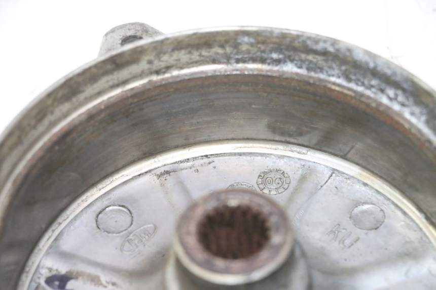 photo de TAMBOR TRASEIRO HONDA SCV LEAD 100 (2003 - 2007) - Pontos de fixação
